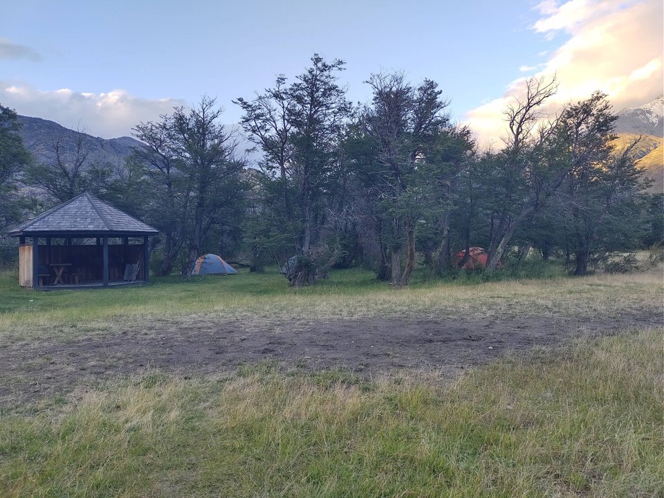 Camping Casa de Piedra en Kampium